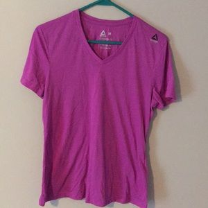 Reebok T shirt. Only worn once.